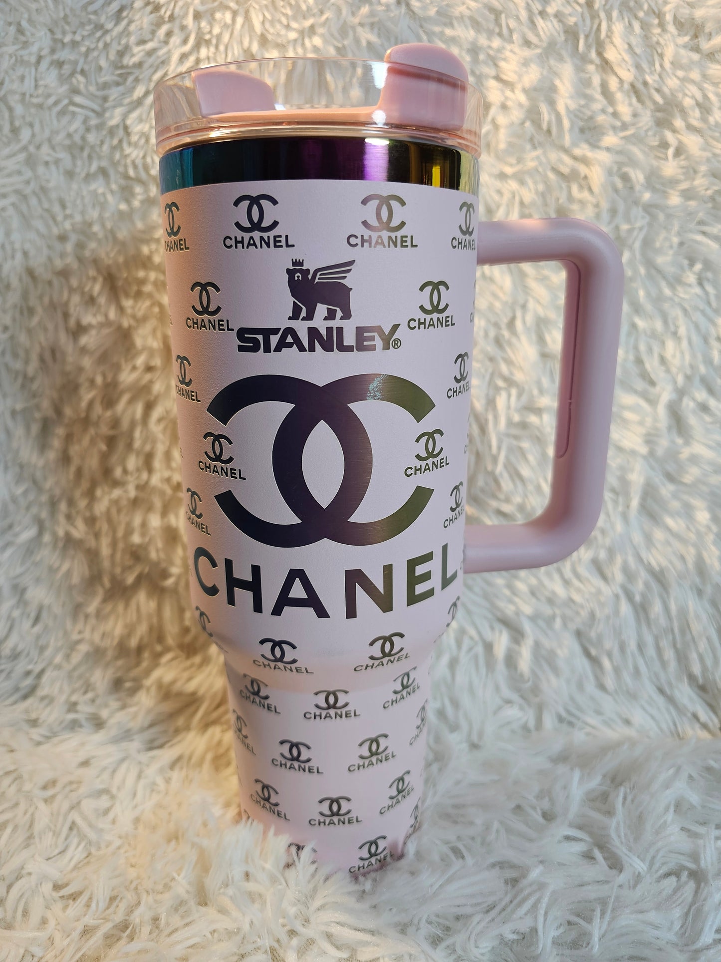 Stanley x Chanel-Inspired 40oz Tumbler – Blush Elegance Edition