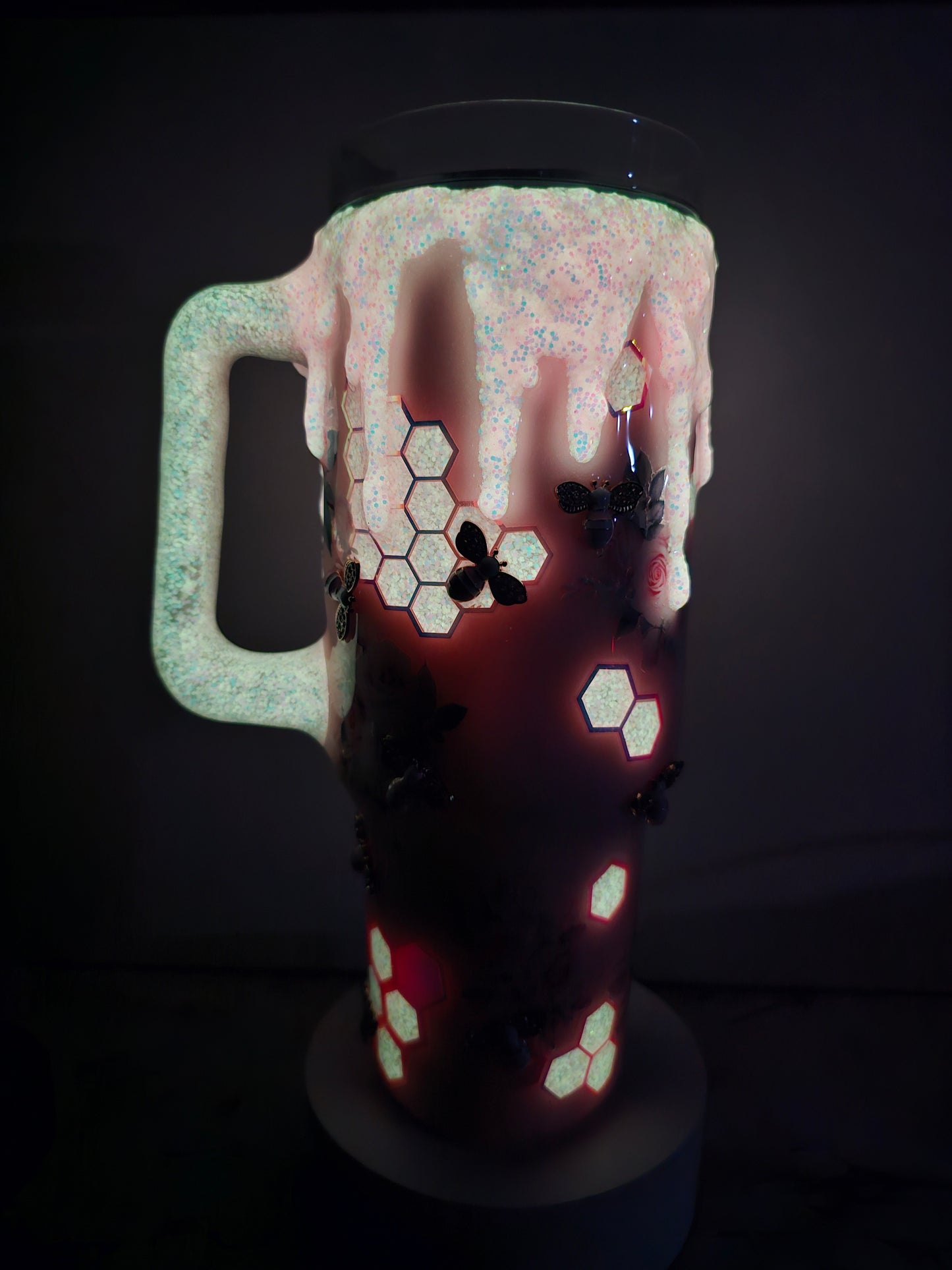 🌸 Pink Bumblebee Glow Tumbler – Handmade by Dija’s Creations